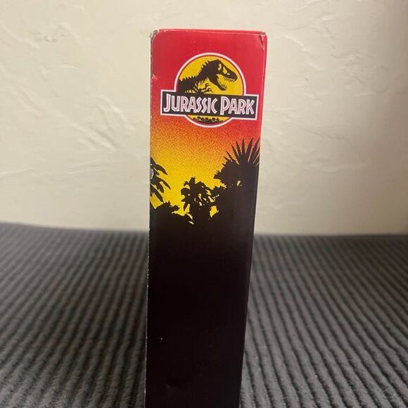 Jurassic Park Dr. Ian Malcolm Glider Escape Pack - Picture 5 of 7